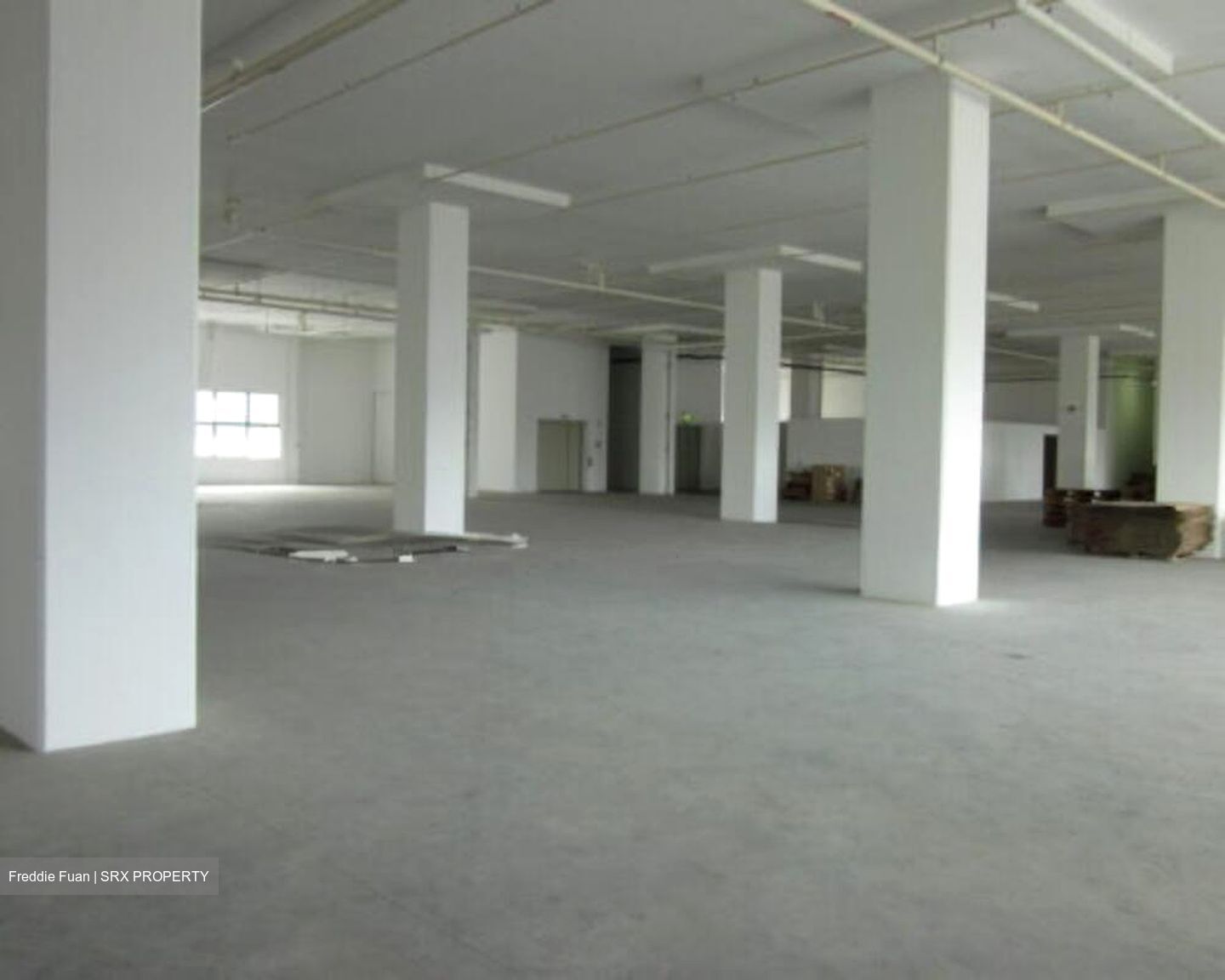 Nan Wah Building (D16), Factory #495912931